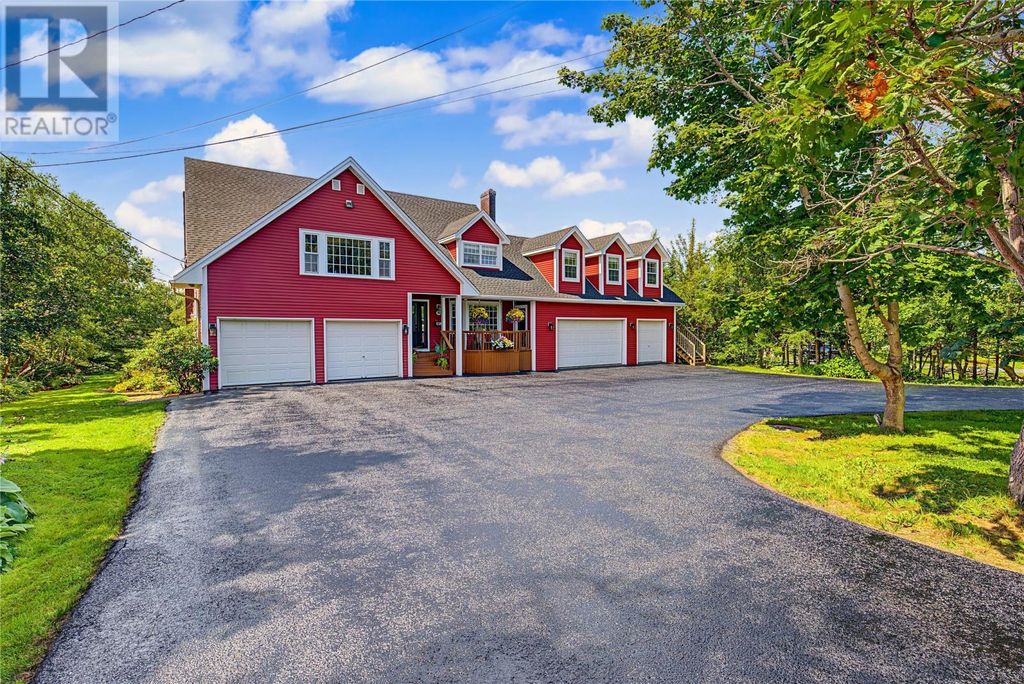 104 Three Island Pond Road, Paradise