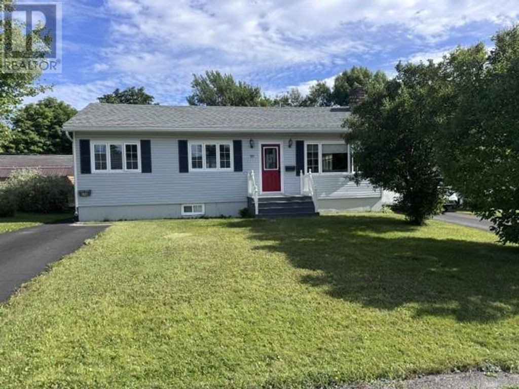 29 Hawker Crescent, Gander
