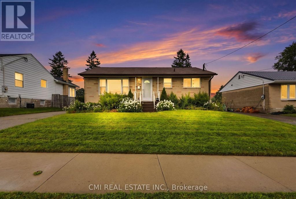 494 Annapolis Avenue, Oshawa (mclaughlin)