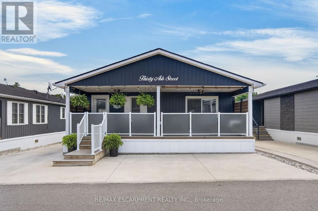 30 Ash Street - 4449 Milburough Line, Burlington