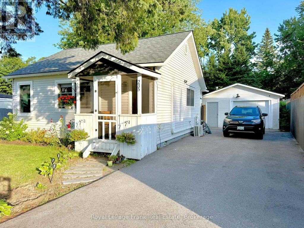 235 Kingswood Drive, Gravenhurst (muskoka (s))