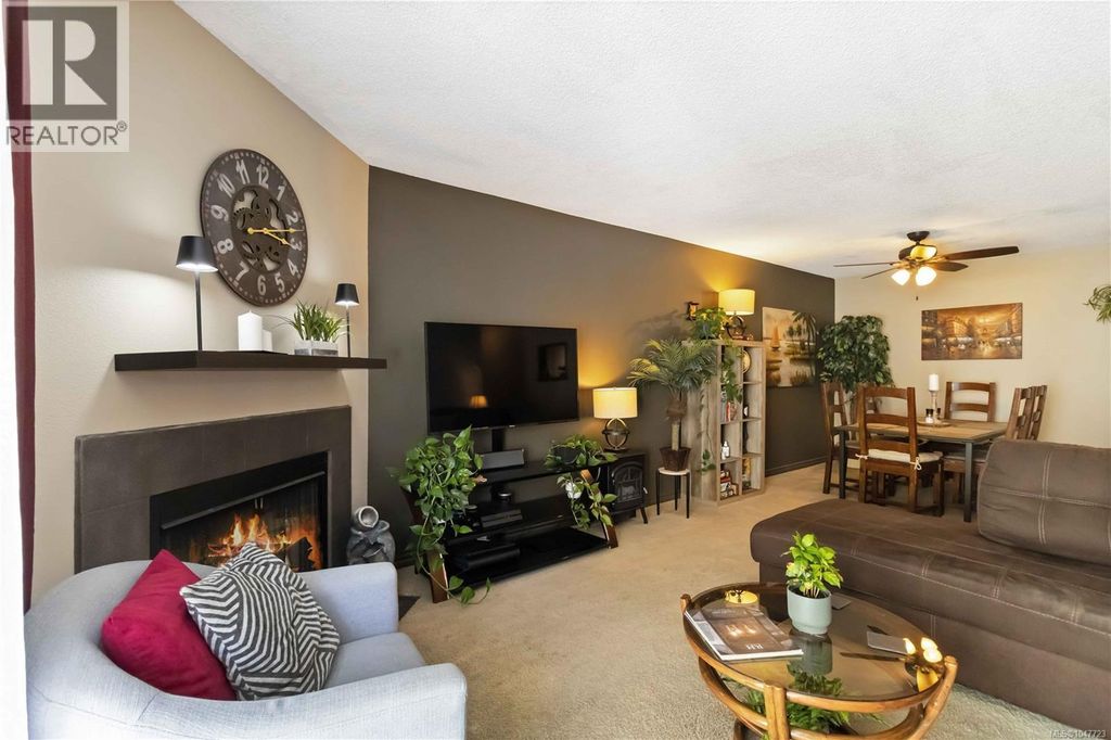 314 3255 Glasgow Ave, Saanich