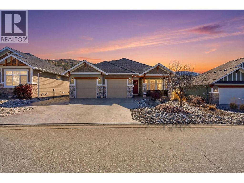 2110 Lawrence Avenue, Penticton