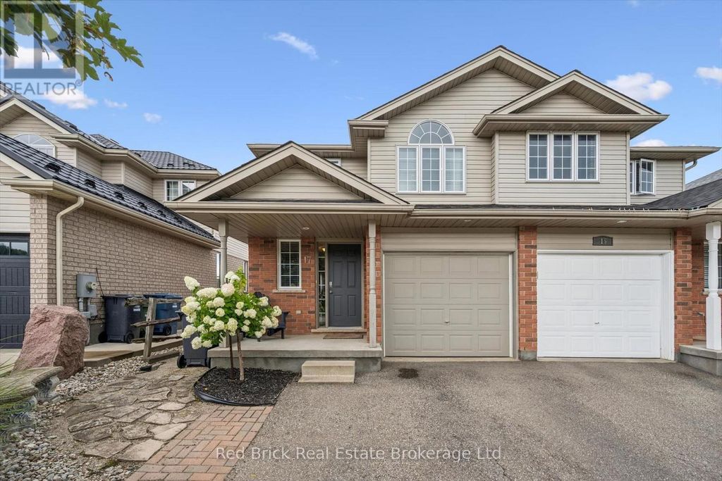 17 Davison Dr, Guelph (grange Road)