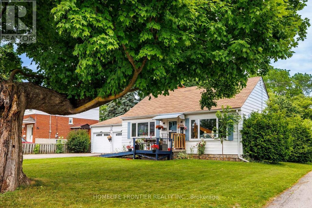 593 Watson Avenue, Newmarket (huron Heights-Leslie Valley)