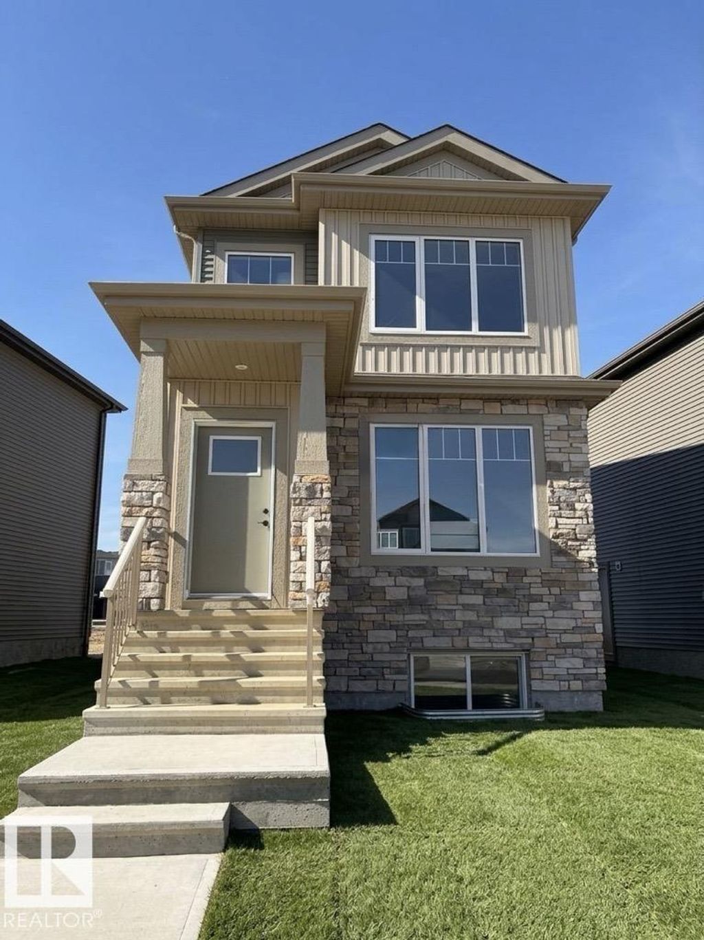 8024 228 St Nw, Edmonton
