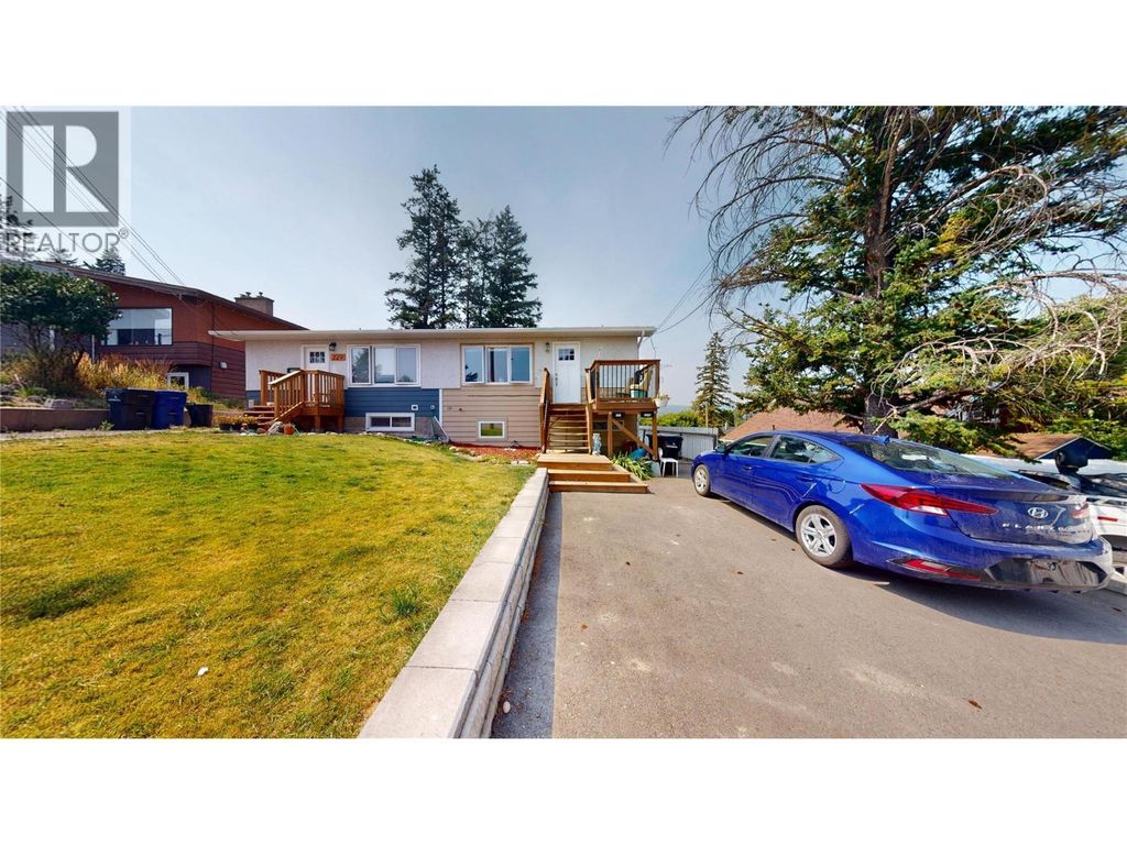 227 19th Avenue S, Cranbrook