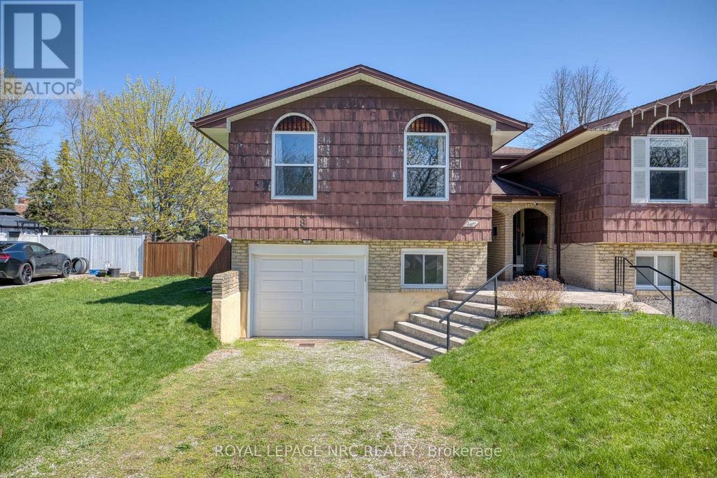 8 Kerwin Gate, St. Catharines (lakeport)