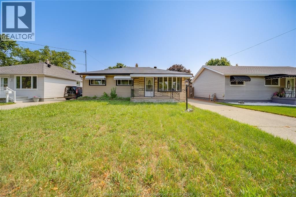 1650 Glendale, Windsor