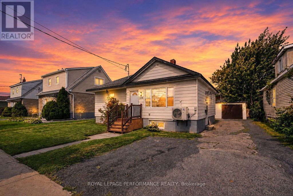 1008 Second Street E, Cornwall