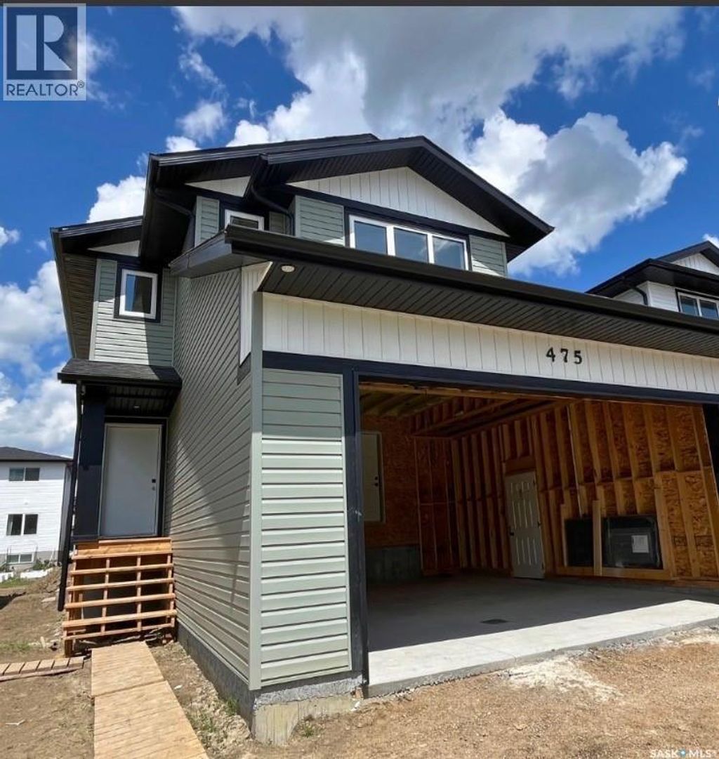 475 Traeger Close, Saskatoon