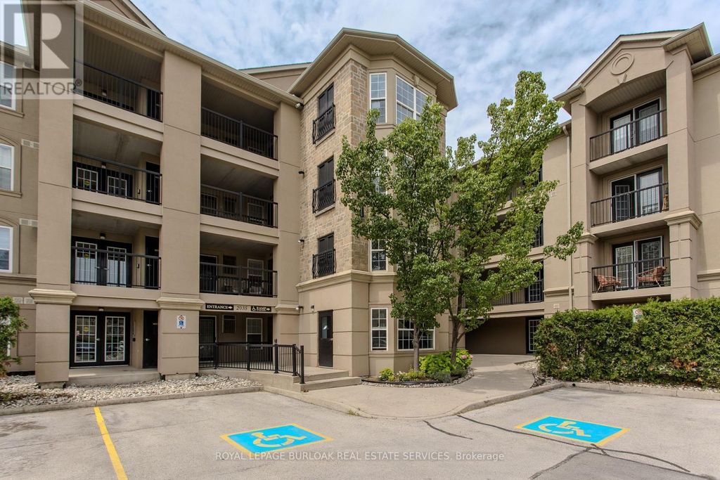 101 - 2035 Appleby Line, Burlington (uptown)