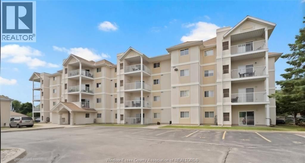 1535 Grand Marais Road, Windsor