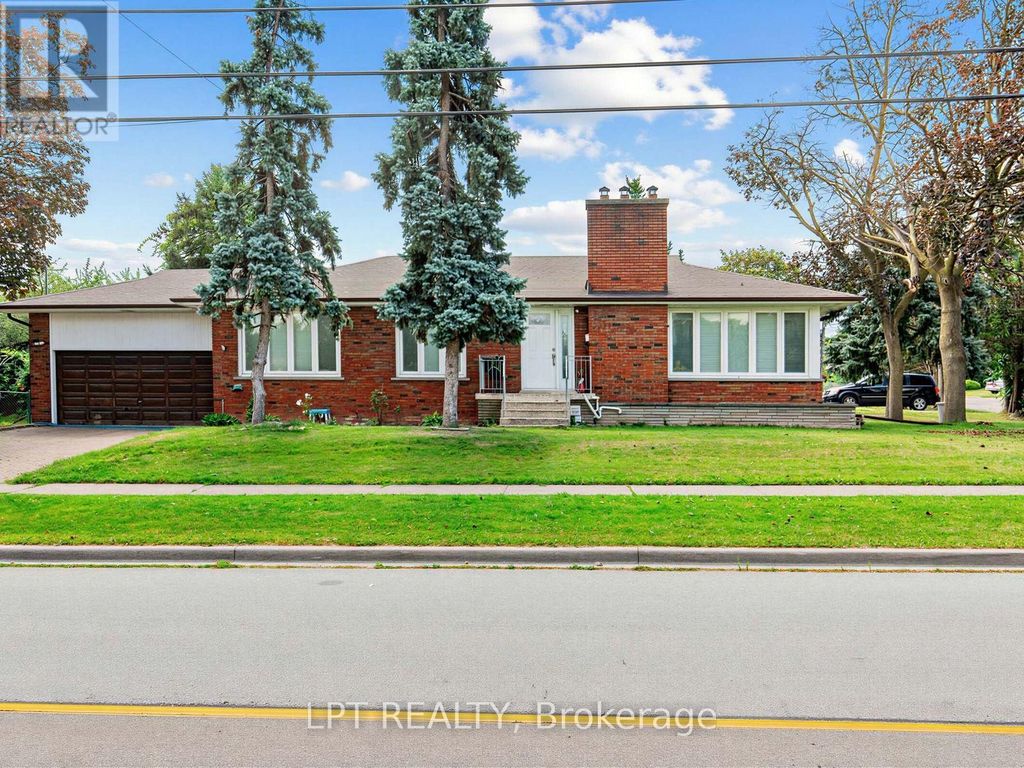 27 Kingsview Boulevard, Toronto (kingsview Village-The Westway)