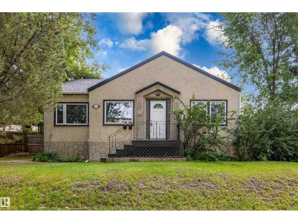12811 117 Av Nw, Edmonton