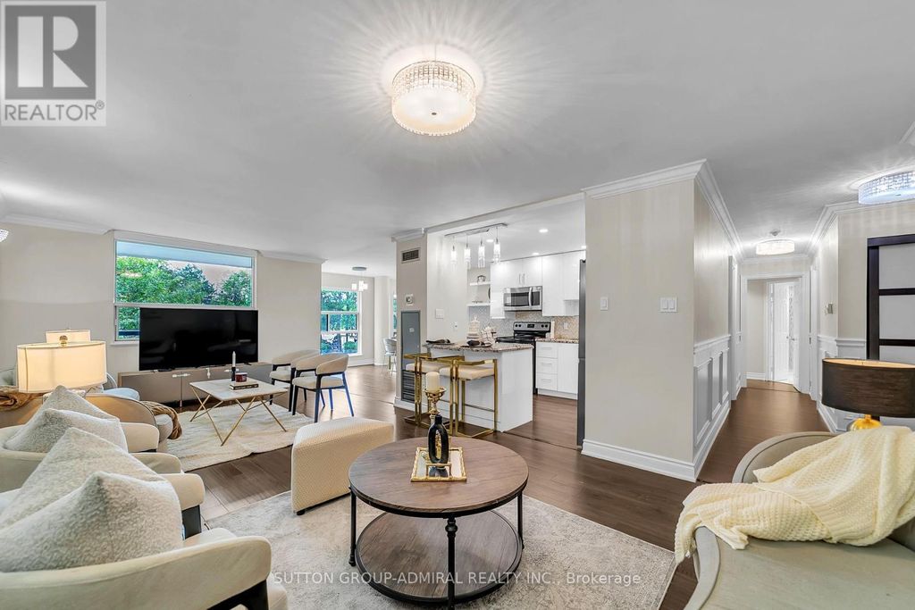 314 - 30 Harding Boulevard W, Richmond Hill (north Richvale)