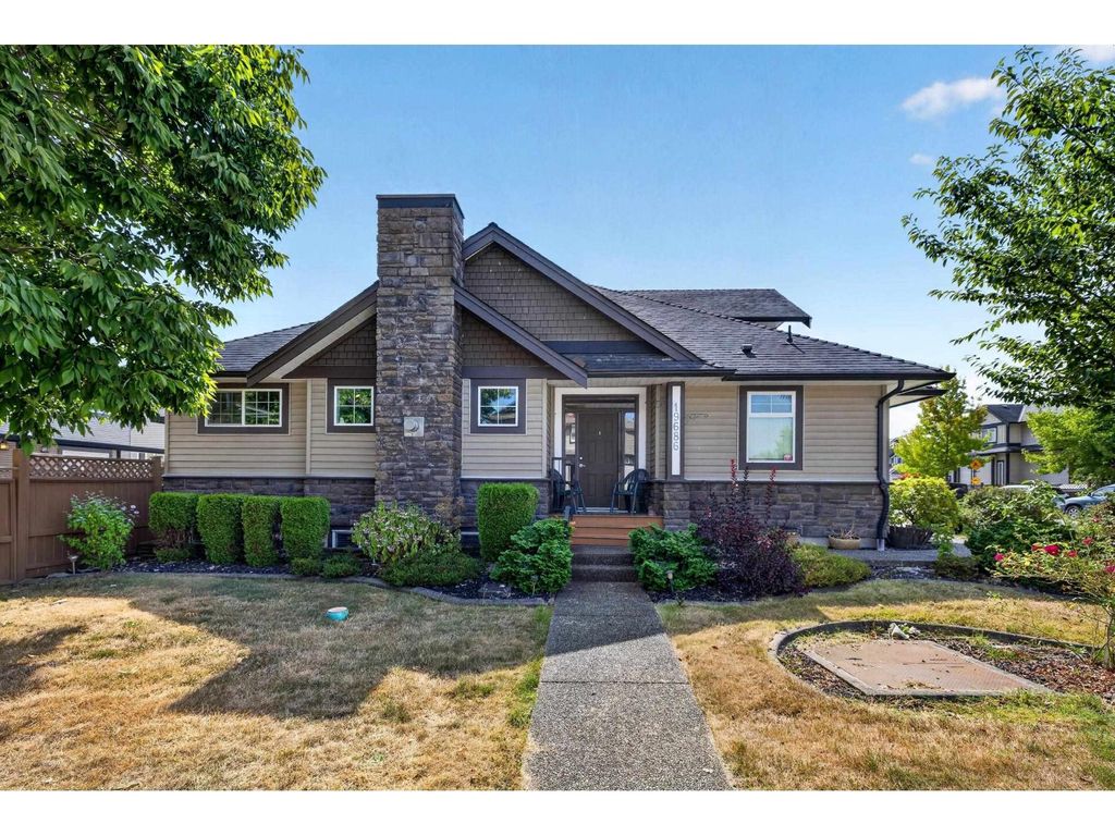19686 73a Avenue, Langley