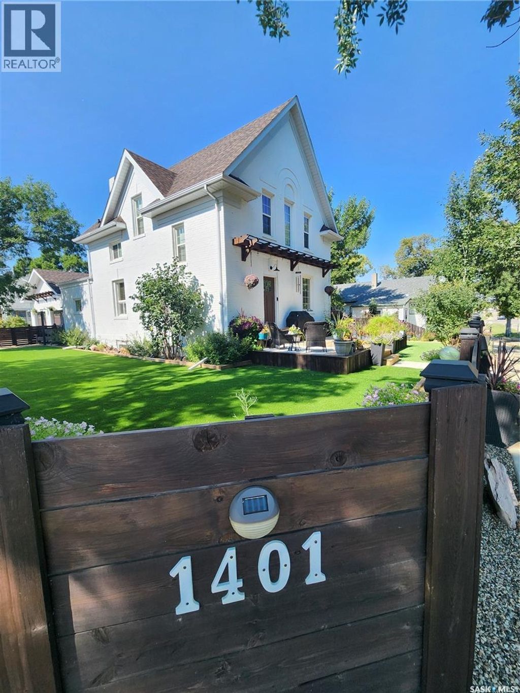 1401 3rd Street, Estevan