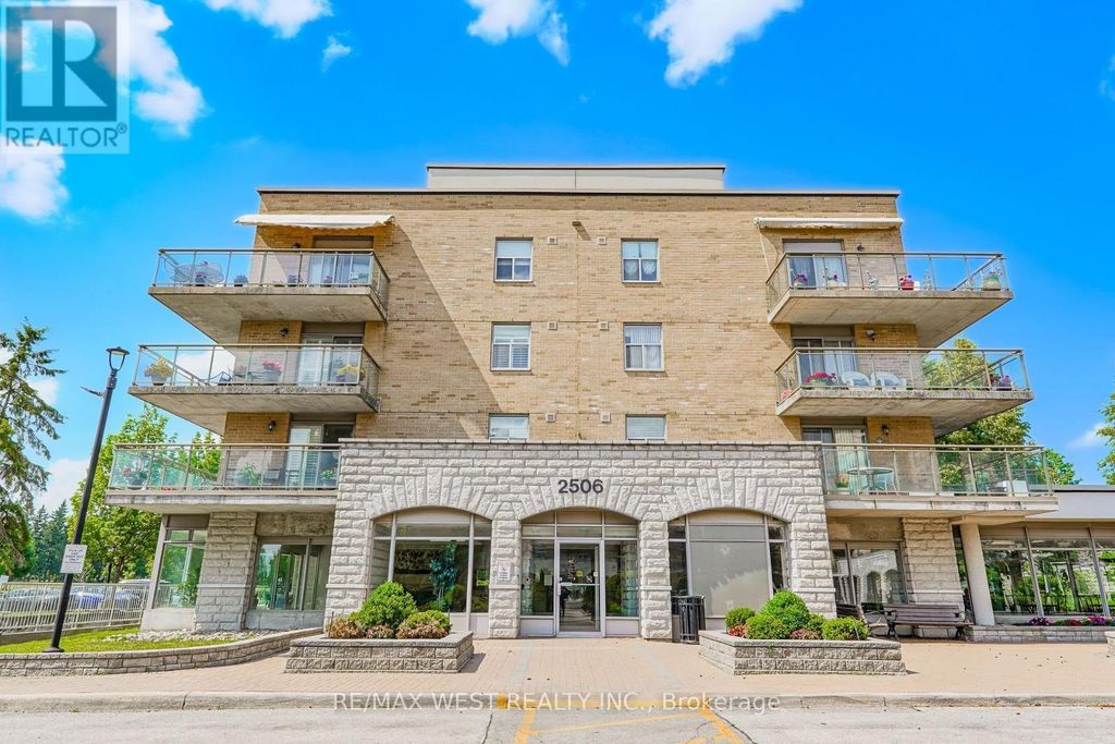 414 - 2506 Rutherford Road, Vaughan (maple)