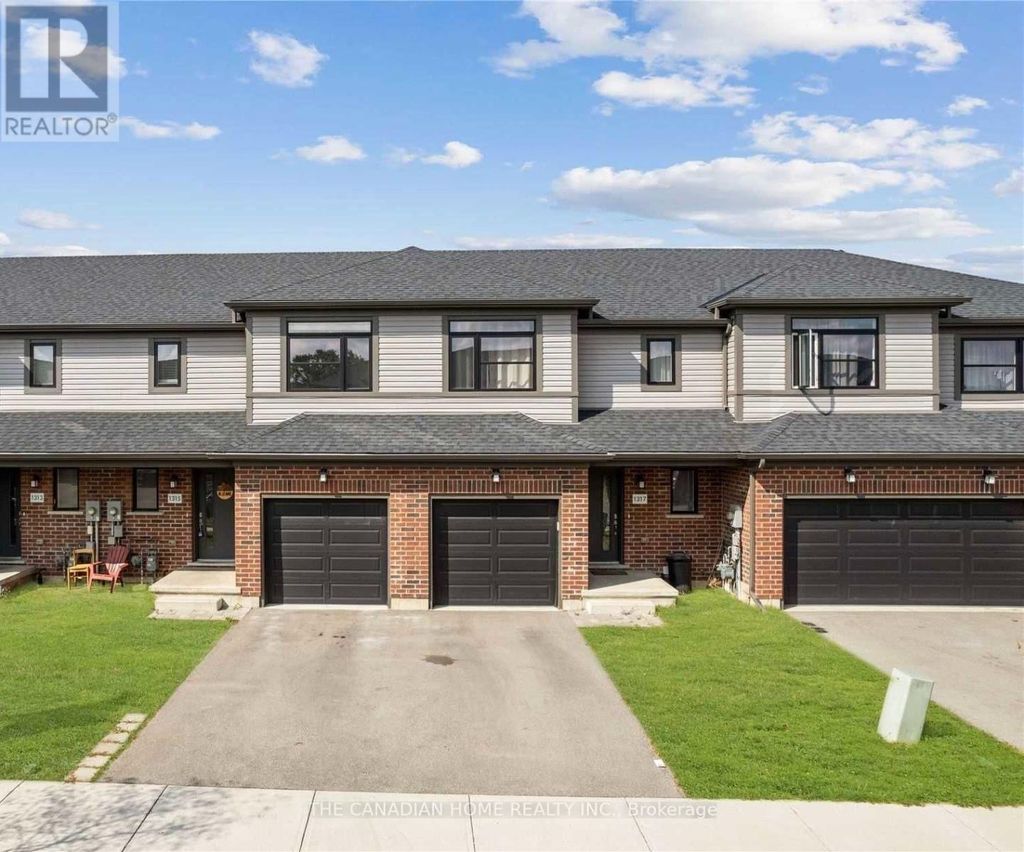 1315 Michael Circle, London East (east D)
