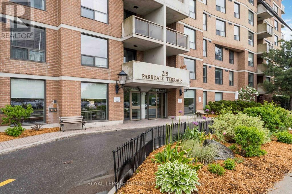 208 - 215 Parkdale Avenue, Ottawa