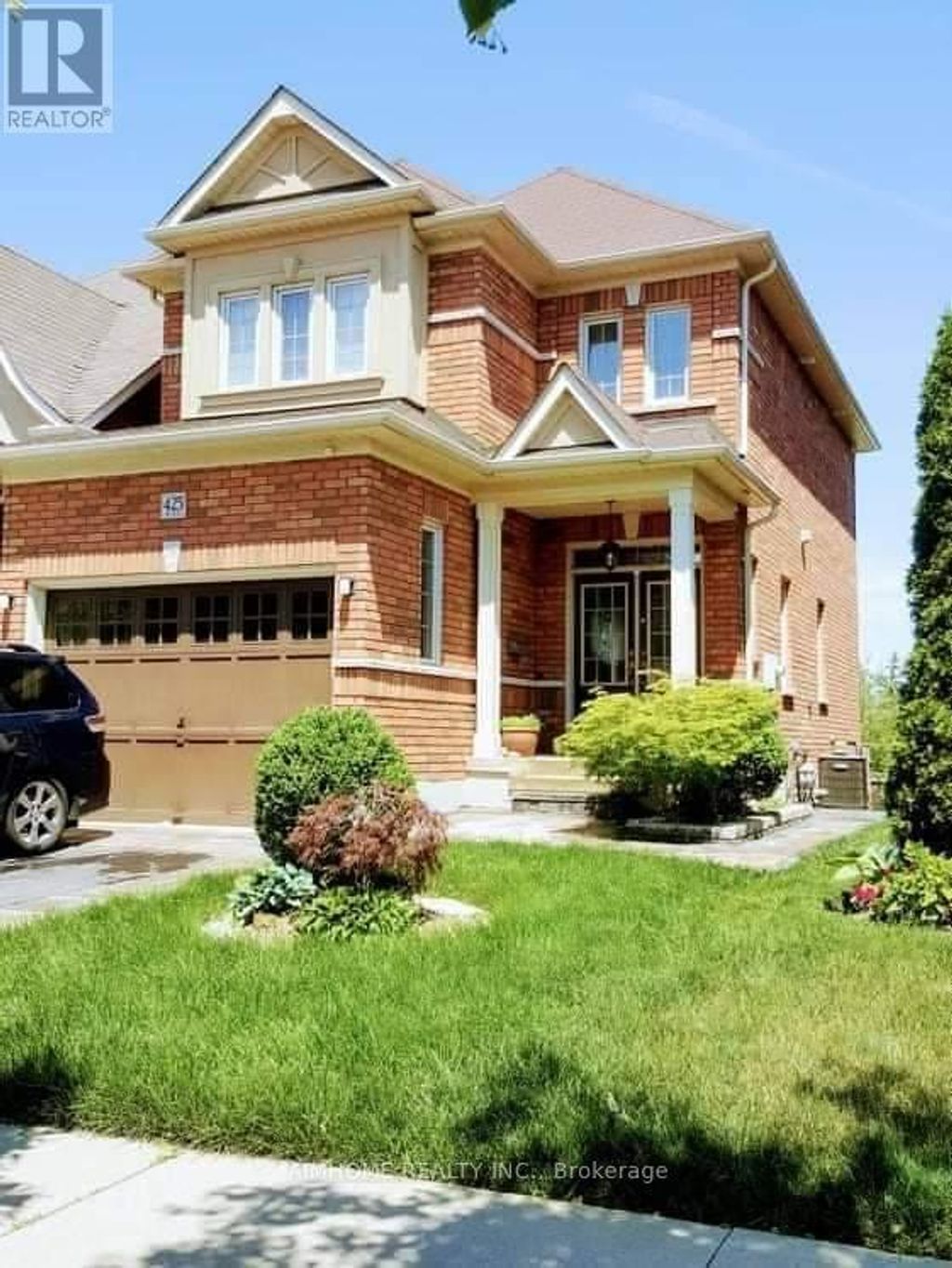 425 Harris Street, Whitby (downtown Whitby)