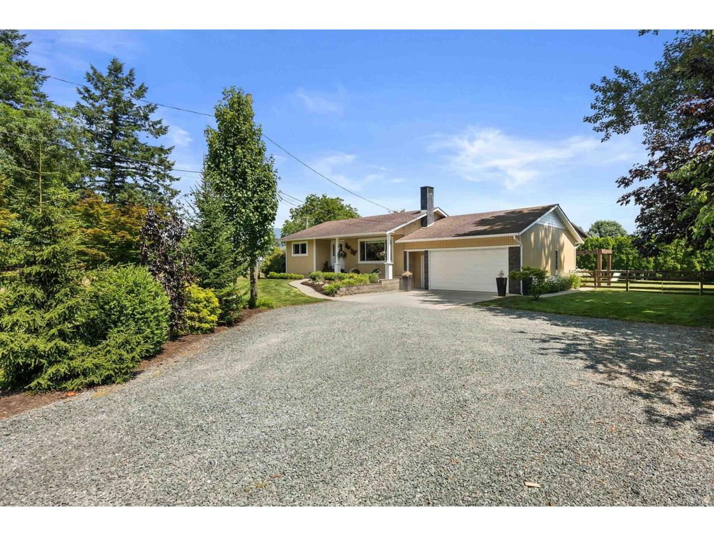10268 Young Road|fairfield Island, Chilliwack