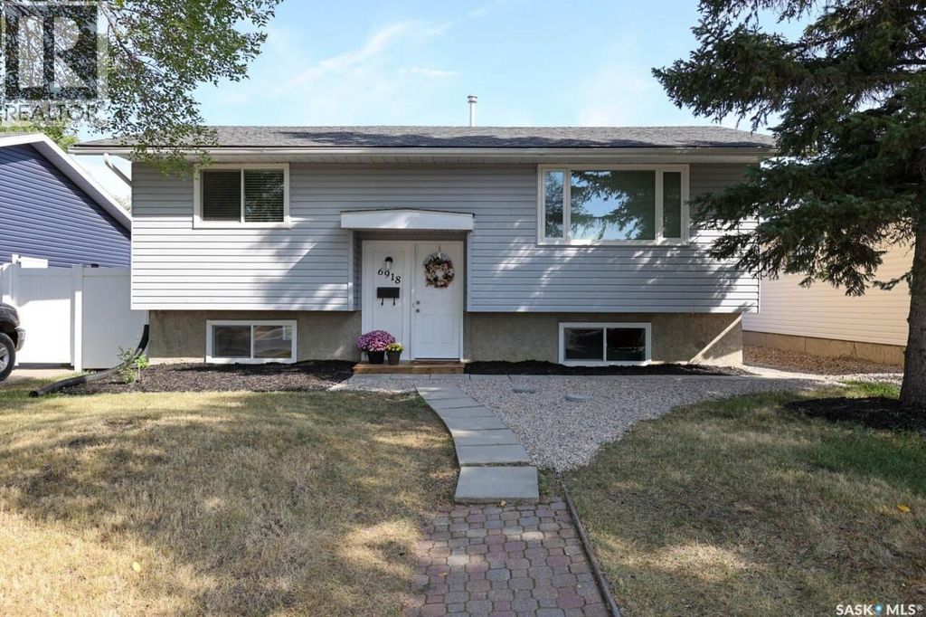 6918 1st Avenue N, Regina