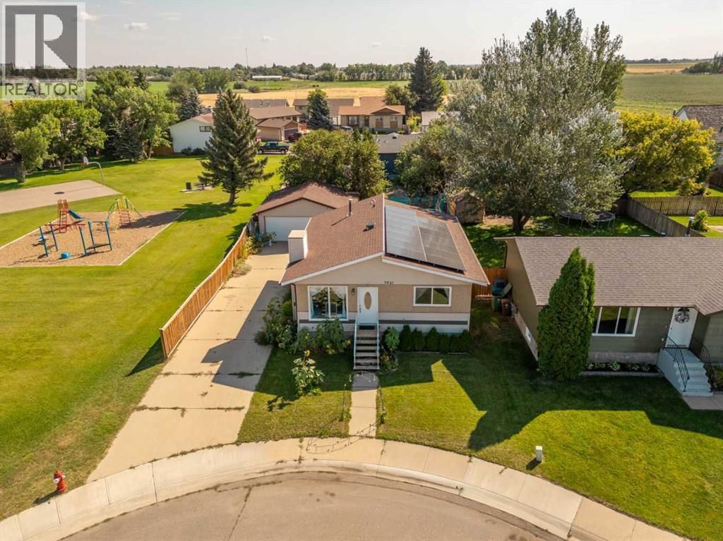 3921 Harmony Place, Taber