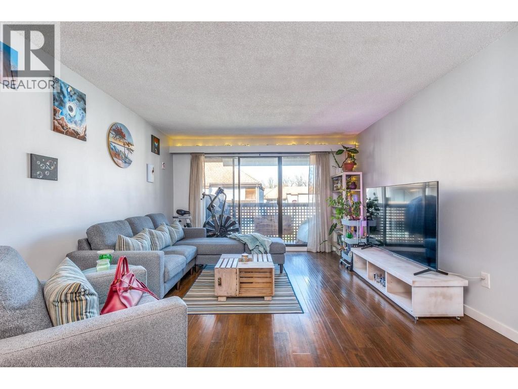 415 365 Ginger Drive, New Westminster