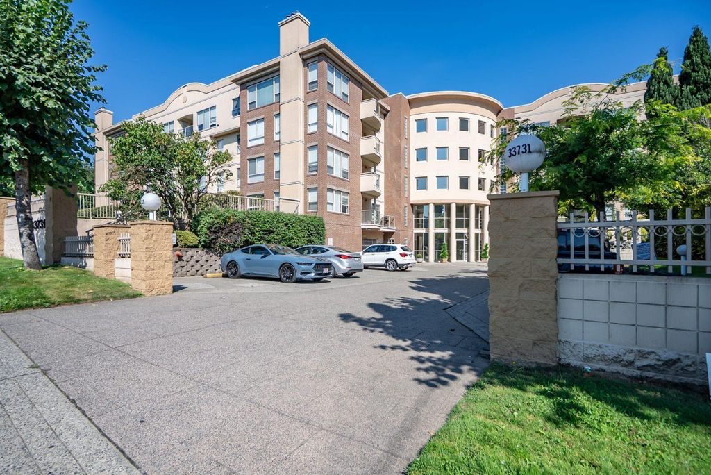 304 33731 Marshall Road, Abbotsford