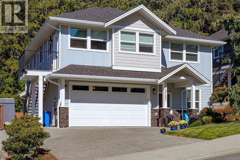 2121 Triangle Trail, Langford