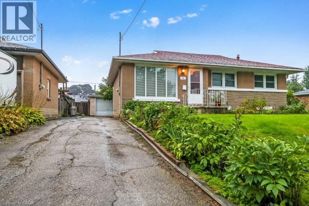 74 Scrimger Avenue, Cambridge