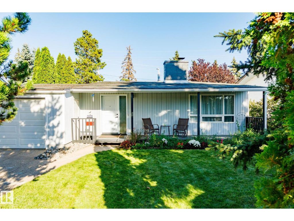 9059 52 St Nw, Edmonton