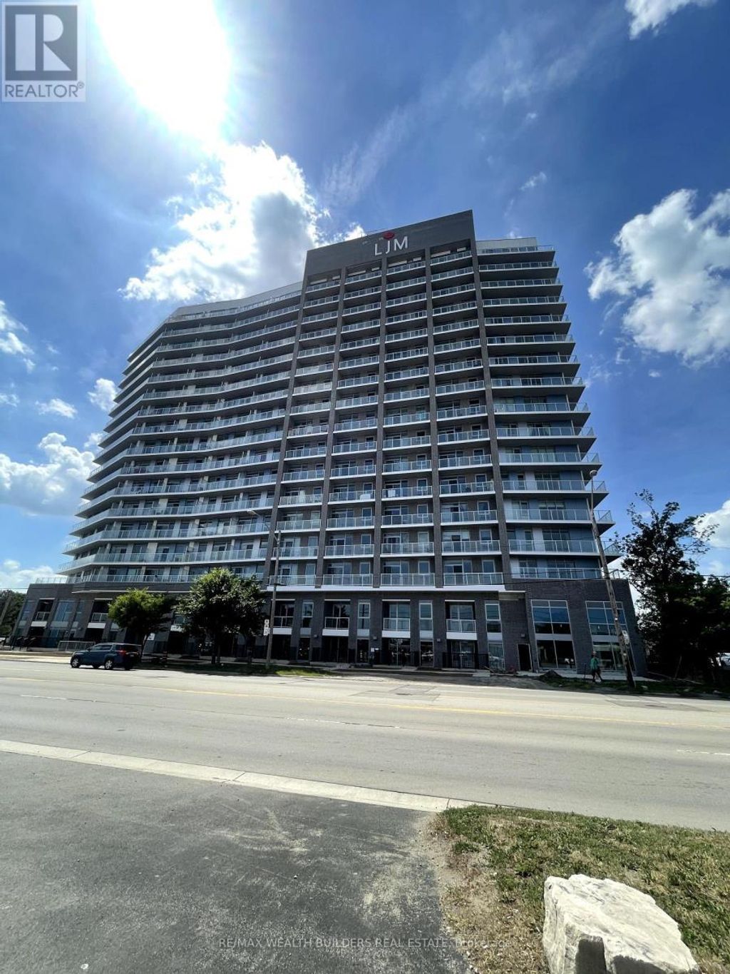 1513 - 2782 Barton Street E, Hamilton (riverdale)