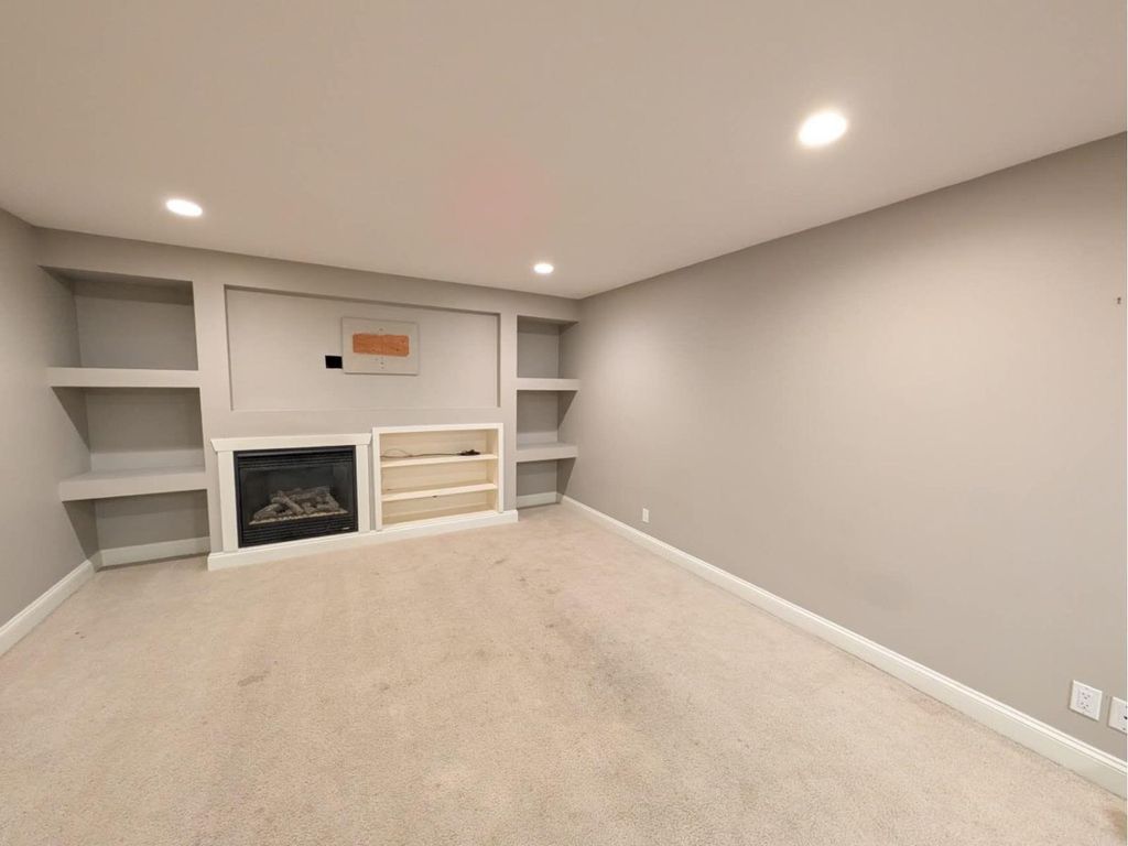 Bsmt 211xx 83a Ave Avenue, Langley