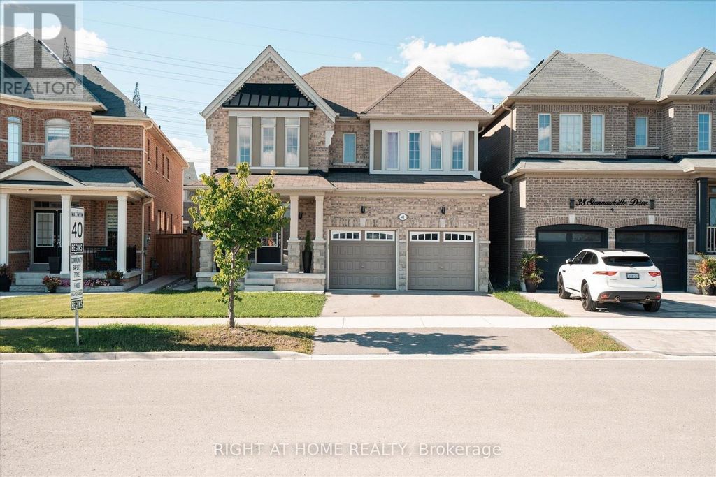 40 Stannardville Drive, Ajax (northwest Ajax)