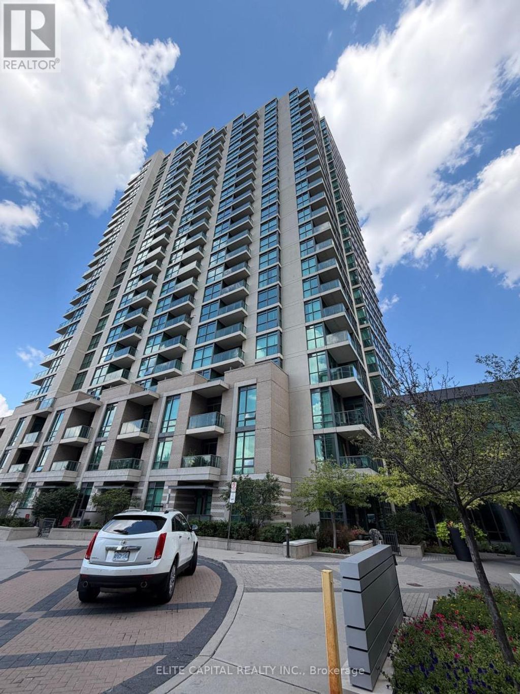 Ph104 - 215 Sherway Gardens Road, Toronto (islington-City Centre West)