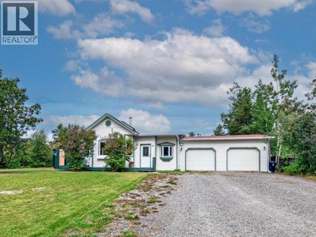 27 12th Avenue, Whitehorse