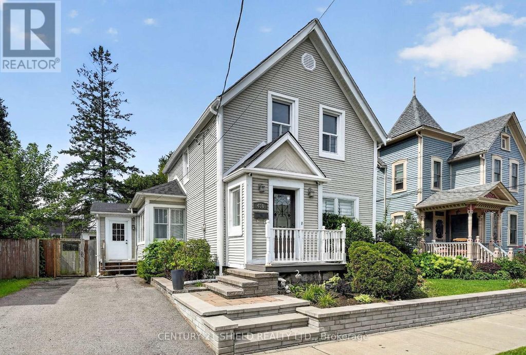 430 Sydney Street, Cornwall