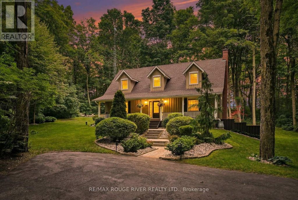2774 Les Davey Road, Hamilton Township