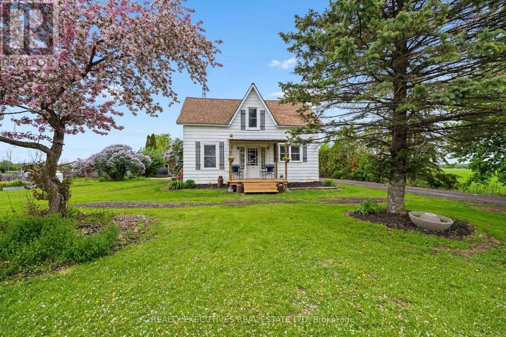 12689 River Road, North Dundas