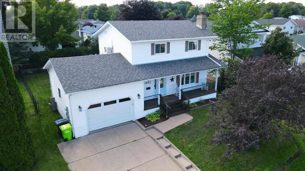 1007 Lake St, Sault Ste. Marie