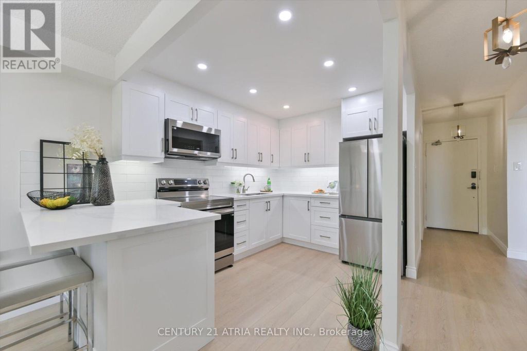 207 - 4101 Sheppard Avenue E, Toronto (agincourt South-Malvern West)