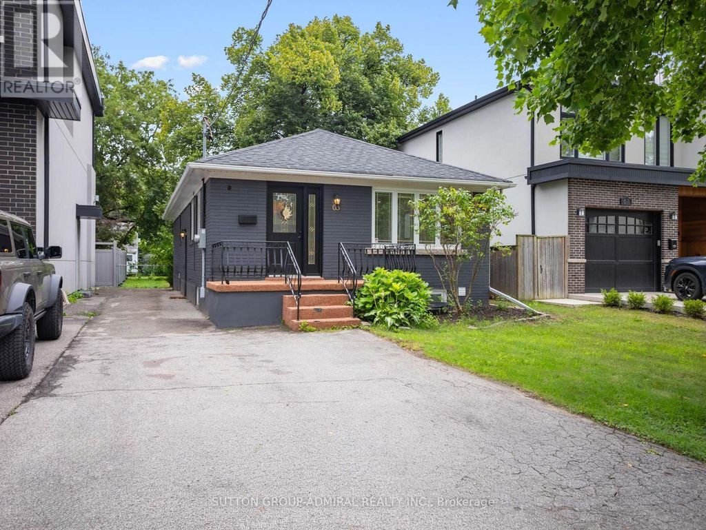 65 Woodbury Road, Toronto (islington-City Centre West)