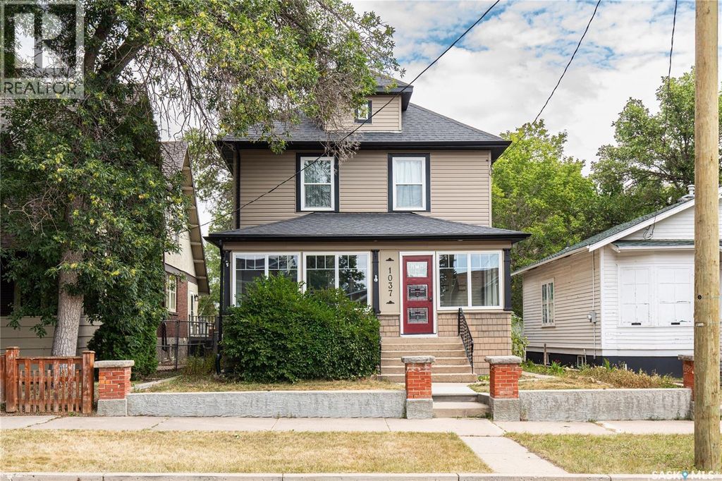 1037 Chestnut Avenue, Moose Jaw
