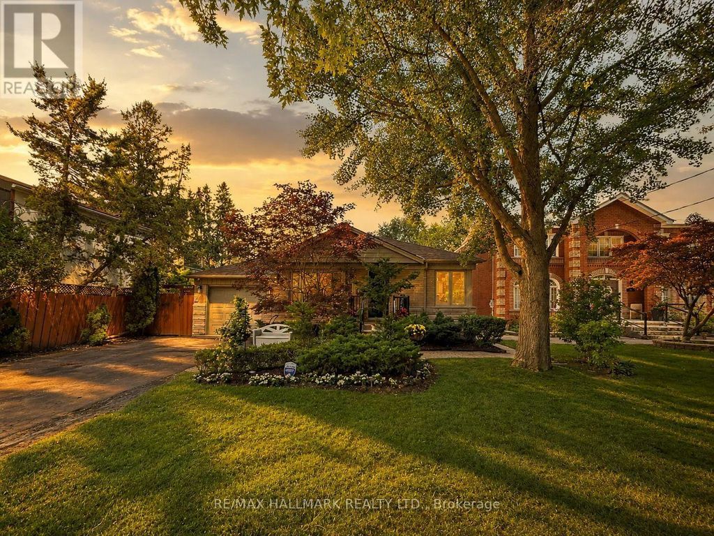 52 Colonel Danforth Trail, Toronto (centennial Scarborough)
