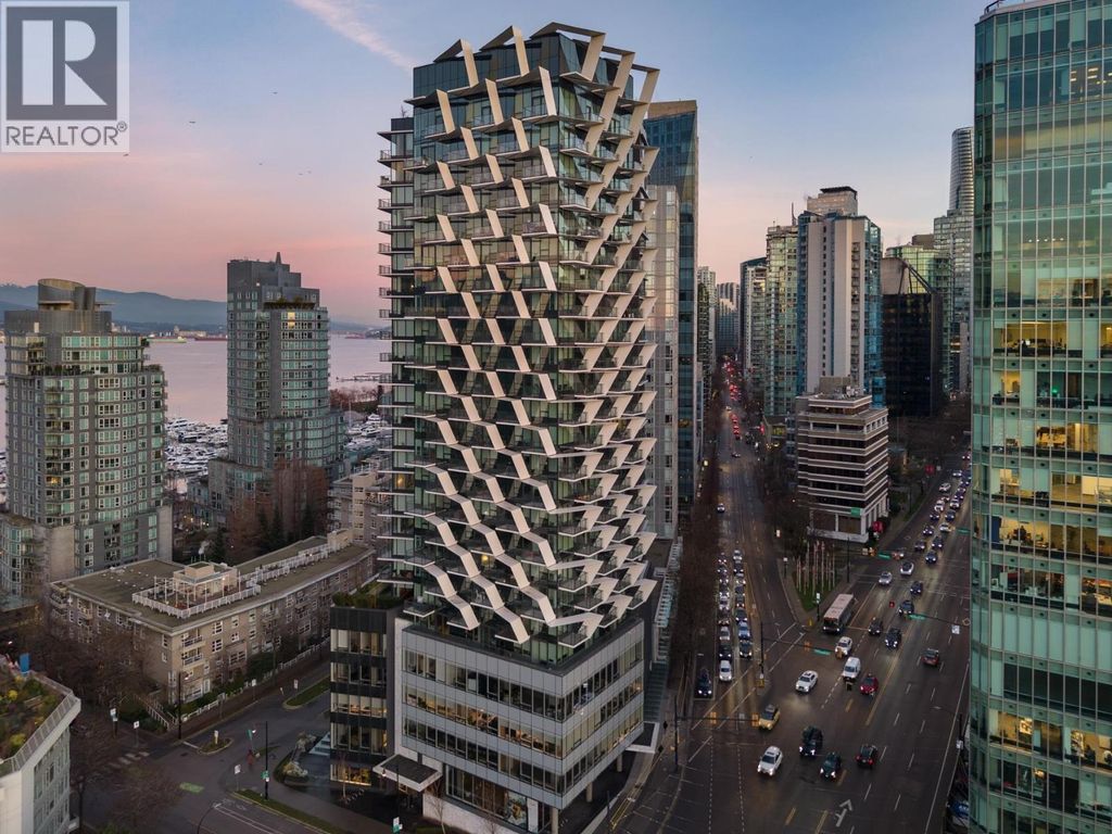 1404 620 Cardero Street, Vancouver