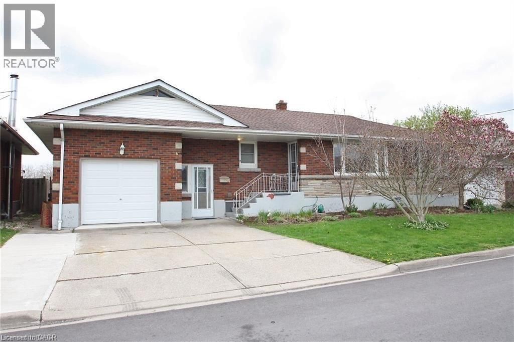 6 Myrtle Avenue Unit# Upper, St. Catharines