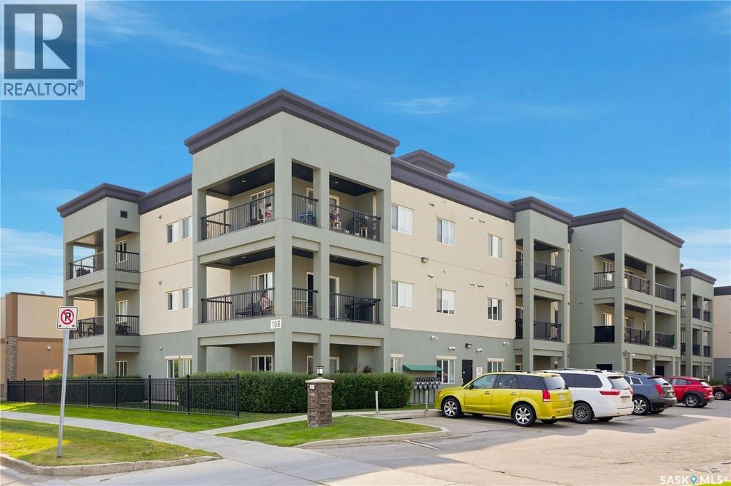 312 106 Hampton Circle, Saskatoon